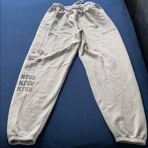Darc Sport Wolves champion sweats